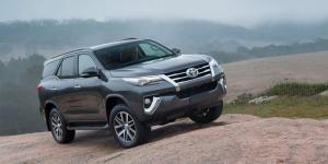 Toyota представила новый внедорожник Fortuner для России