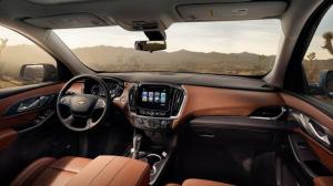 Названы цены кроссовера Chevrolet Traverse нового поколения