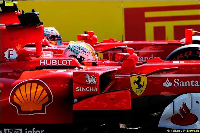 Весь первый ряд для Ferrari в Венгрии