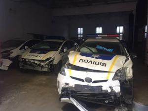 Украинская полиция в среднем разбивает 2 машины в день