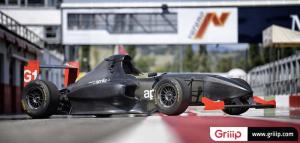Гоночный автомобиль Griip G1 с мотором Aprilia RSV4