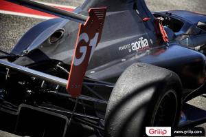 Гоночный автомобиль Griip G1 с мотором Aprilia RSV4