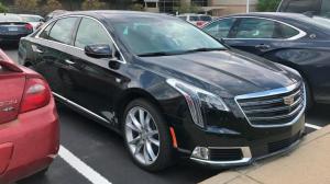 «Живые» фото обновлённого седана Cadillac XTS