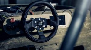 Голландские студенты построили автомобиль из свеклы и льна