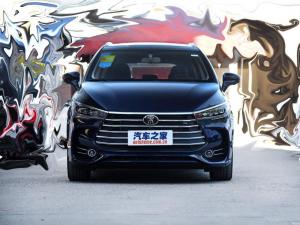 BYD в подробностях показал серийный минивэн Song MAX