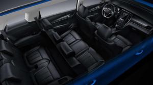 BYD в подробностях показал серийный минивэн Song MAX
