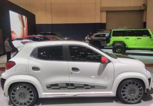 В Renault сделали экстремальный компактный хэтчбек