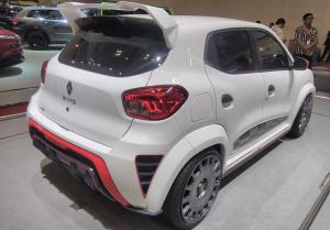 В Renault сделали экстремальный компактный хэтчбек
