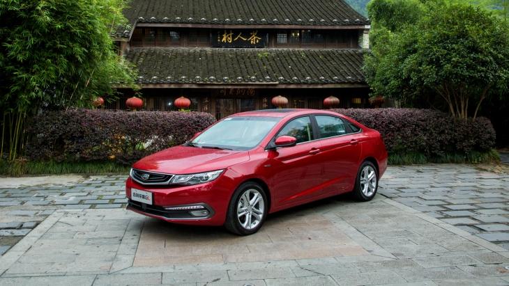 Обновлённый седан Geely Emgrand GL рассекретили в сети