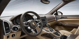 Porsche купит своим клиентам очки из-за «ослепляющих» интерьеров