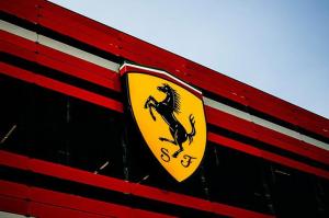В Ferrari вспомнили время, когда летом не было перерыва