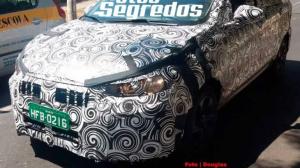 Новый седан FIAT вновь замечен на тестах