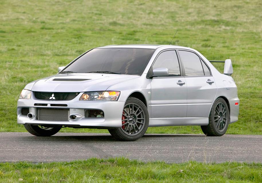 В моторе Lancer Evo нашли головку ключа с завода