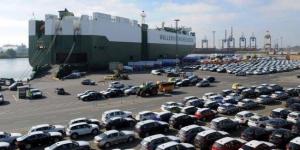 Импорт легковых авто в Украину вырос почти вдвое