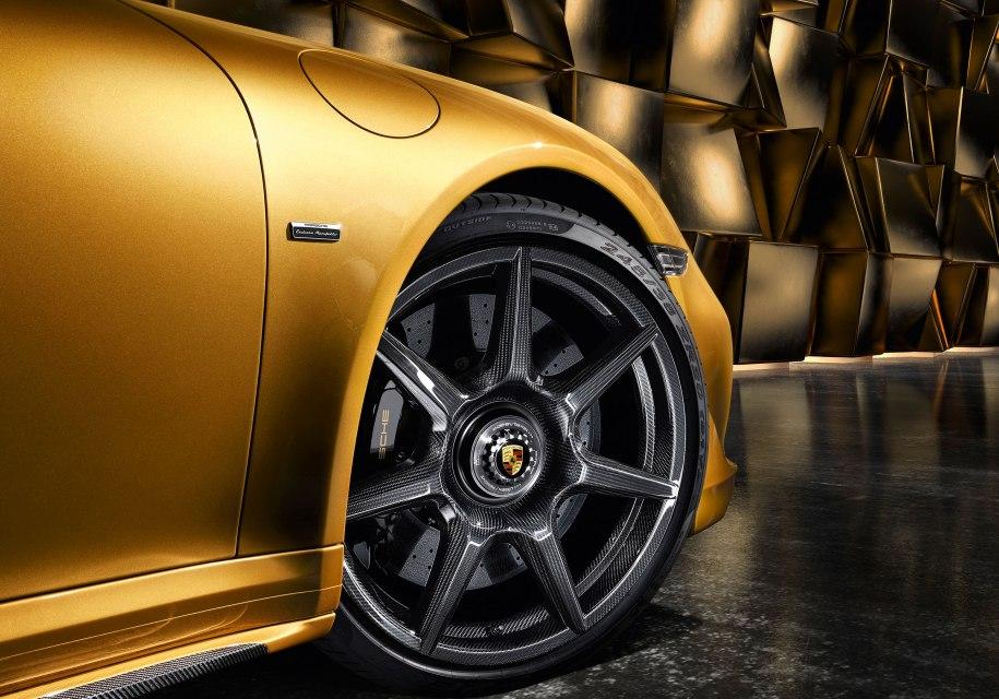 В Porsche сделали полностью карбоновые диски