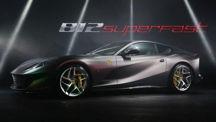 Суперкар Ferrari 812 Superfast добрался до Австралии