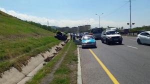 Девушка-водитель и четверо детей пострадали в ДТП на ВОАД в Алматы
