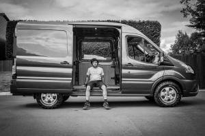 Фургон Ford Transit Guy Martin Proper Edition