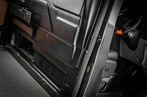 Фургон Ford Transit Guy Martin Proper Edition