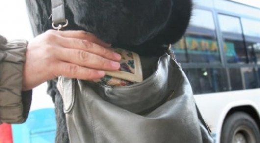 В автобусах Алматы будут считывать биометрические данные карманников и передавать полиции
