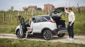 Кроссовер Opel Crossland X раскупают как «горячие пирожки»