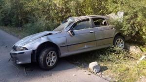 В Алматы у BMW отказали тормоза: Машина сделала "тройное сальто"