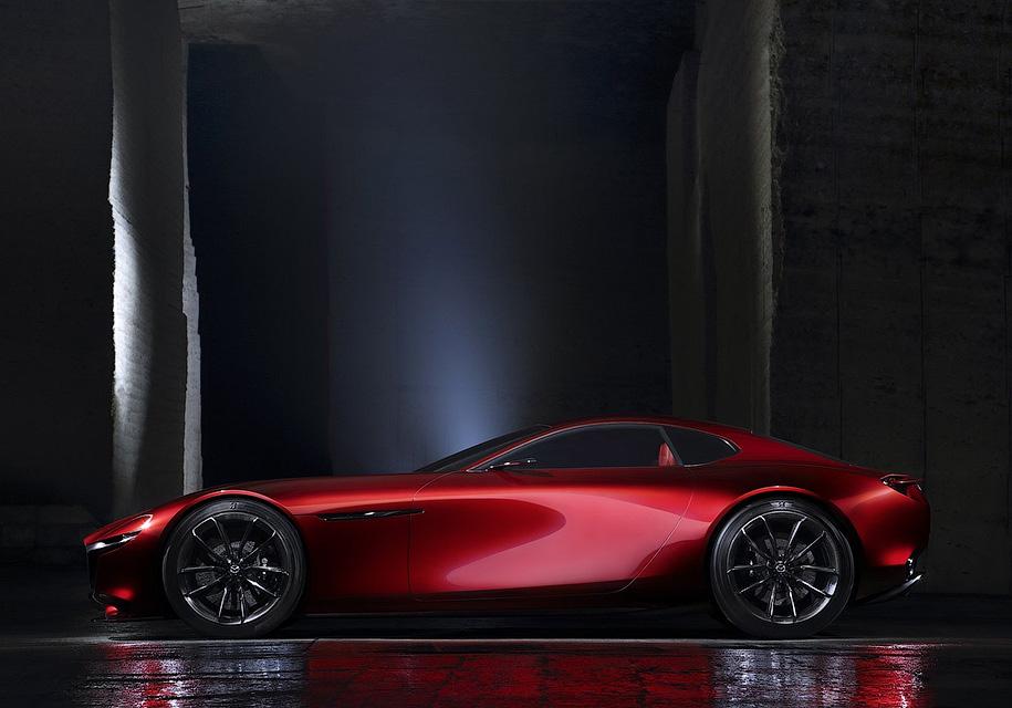 Mazda оснастит будущий роторный спорткар открывающимися вверх дверьми