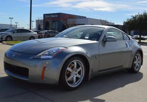 На продажу выставили первый выпущенный Nissan 350Z