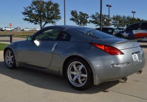 На продажу выставили первый выпущенный Nissan 350Z