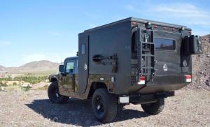 В США на продажу выставили экстремальный Hummer H1 для спецназа