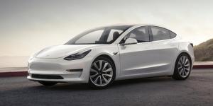 Самый доступный электрокар Tesla получит «умную» подвеску

