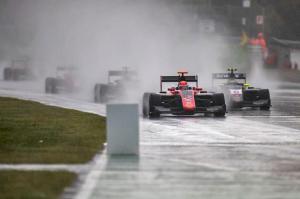 Вторая гонка GP3 отменена