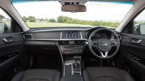 KIA начинает продажи гибридного универсала Optima SW PHEV
