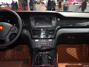 Китайский аналог Toyota Crown обновили
