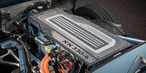 Классический спорткар Jaguar перевели на электротягу