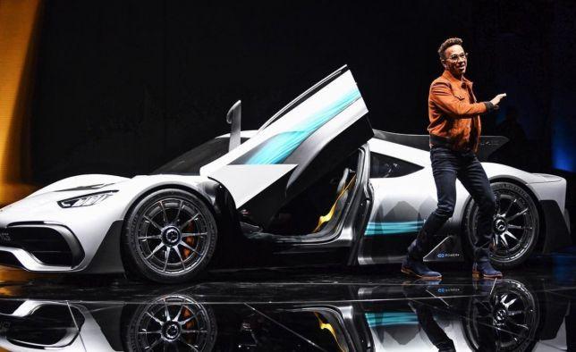 Льюис Хэмилтон представил гиперкар Project One