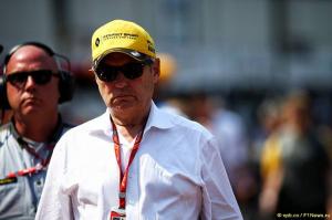 Столл: Renault – хороший вариант для сильного гонщика