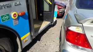В Алматы при ДТП с пассажирским автобусом пострадал ребенок