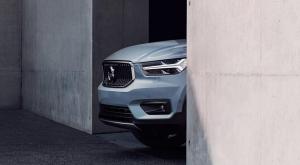 Volvo назвала дату дебюта компактного кроссовера XC40