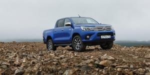 Toyota отзывает в России пикапы Hilux