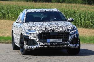 Audi вывела на тесты сверхмощный гибридный кроссовер