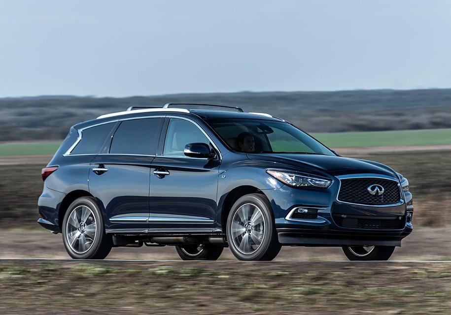 Компания Infiniti приостановила продажи двух кроссоверов