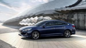 Hyundai Sonata в России: озвучены рублёвые цены и комплектации