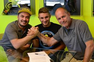 Команда Sky Racing Team VR46 подписала Луку Марини и Денниса Фоджа