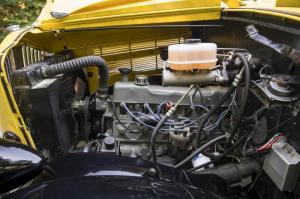 Раритетный автобус продают по цене «тройки» BMW