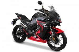 Финальная версия китайского спортбайка Zontes S310 (Haojiang S310)