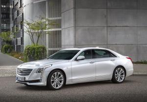 Флагманский седан Cadillac появится в России до конца года