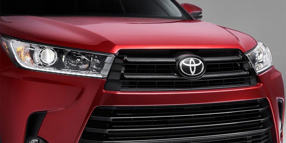 Toyota назвали самым дорогим автомобильным брендом

