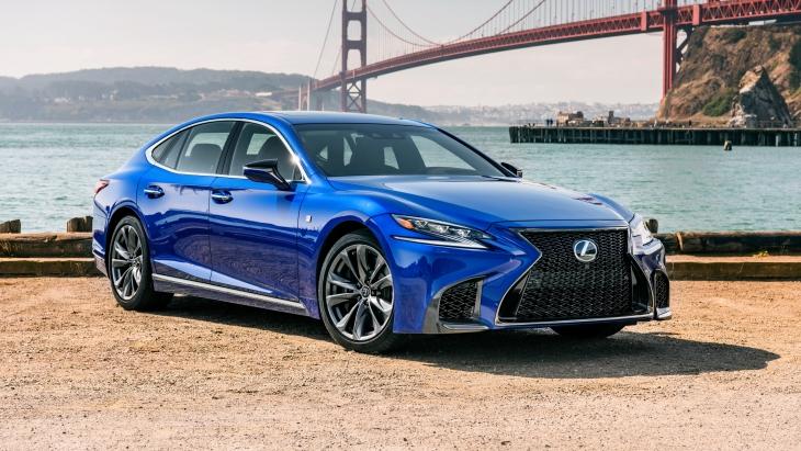 Дешевле конкурентов: названы официальные цены нового Lexus LS