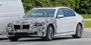 BMW вывела на тесты обновлённый седан 7-Series